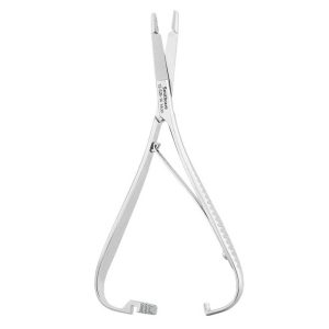 Mathieu Needle Holder and Scissor